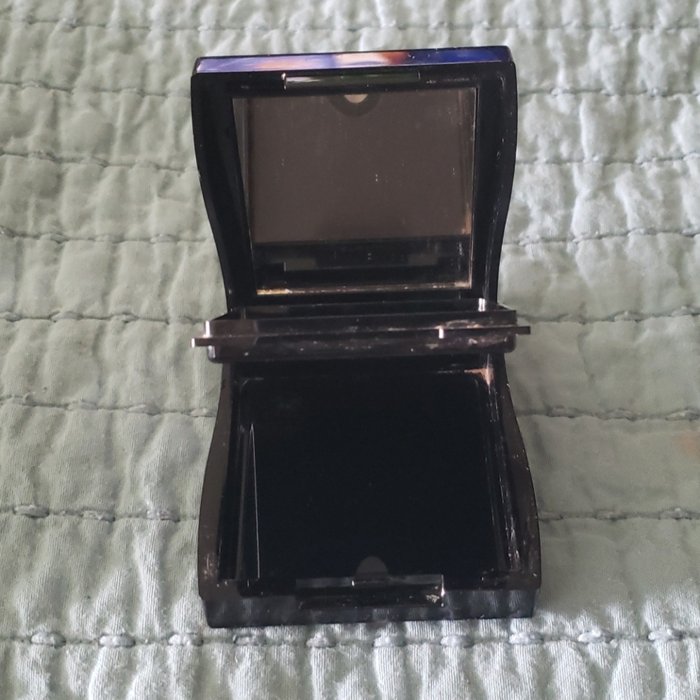 Mini Compact - Picture 4 of 4